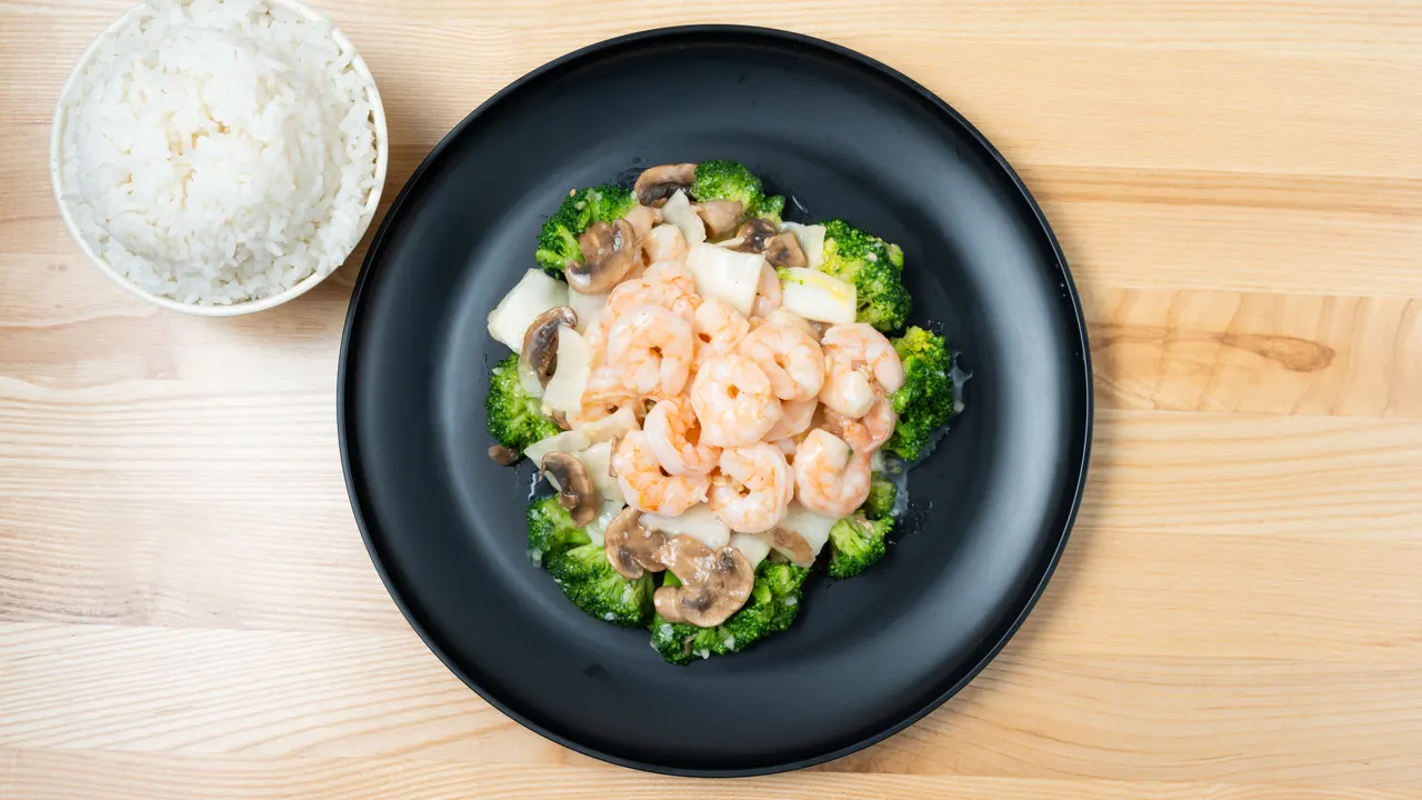 Shrimp Moo Goo Style